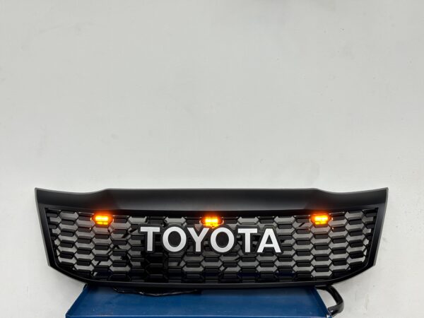 Grade Toyota Hilux 2012 a 2015 Modelo Colmeia