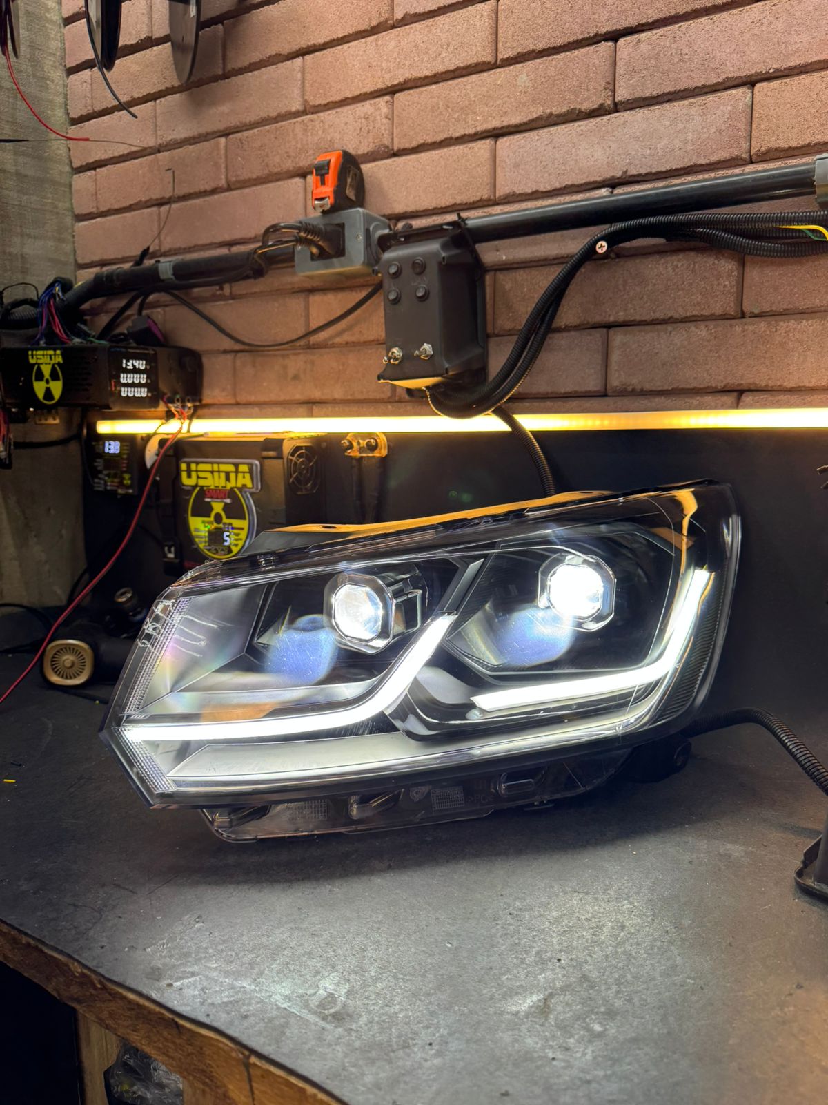 Farol VW Saveiro / Gol / Voyage G7 - Imagem 2