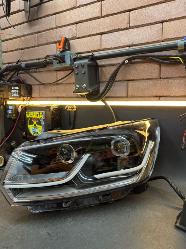 Farol VW Saveiro / Gol / Voyage G7
