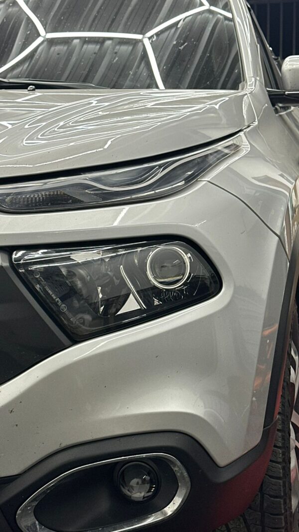 Farol Fiat Toro Biled