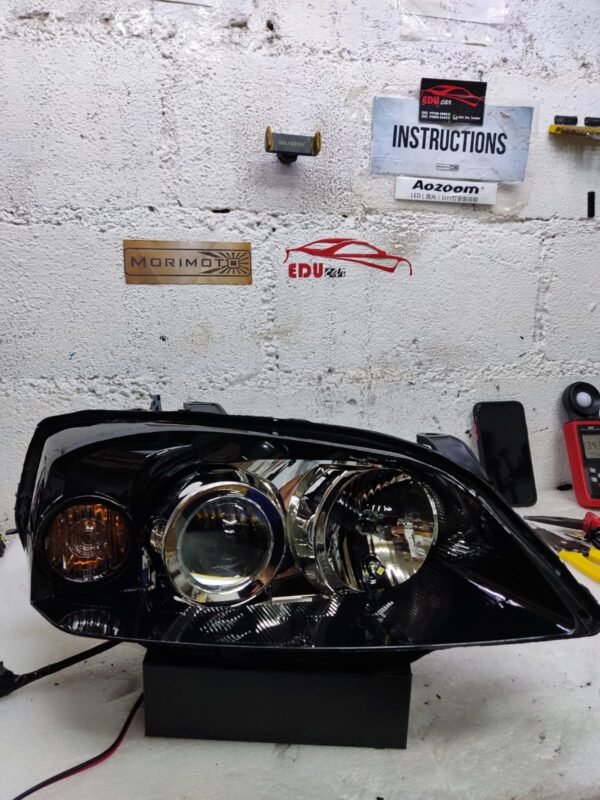 Farol Chevrolet Astra máscara negra com Projetor Bi-led e led no alto
