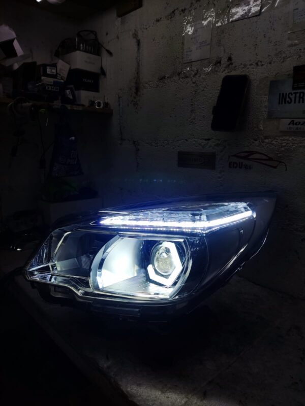 Farol Chevrolet S10 Projetor biled laser DRL e angel