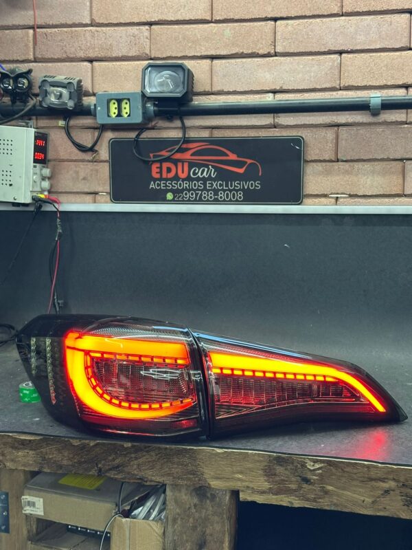 Lanterna LED Toyota Yaris