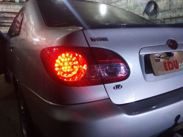 Lanterna traseira Toyota Corolla 2003 a 2008
