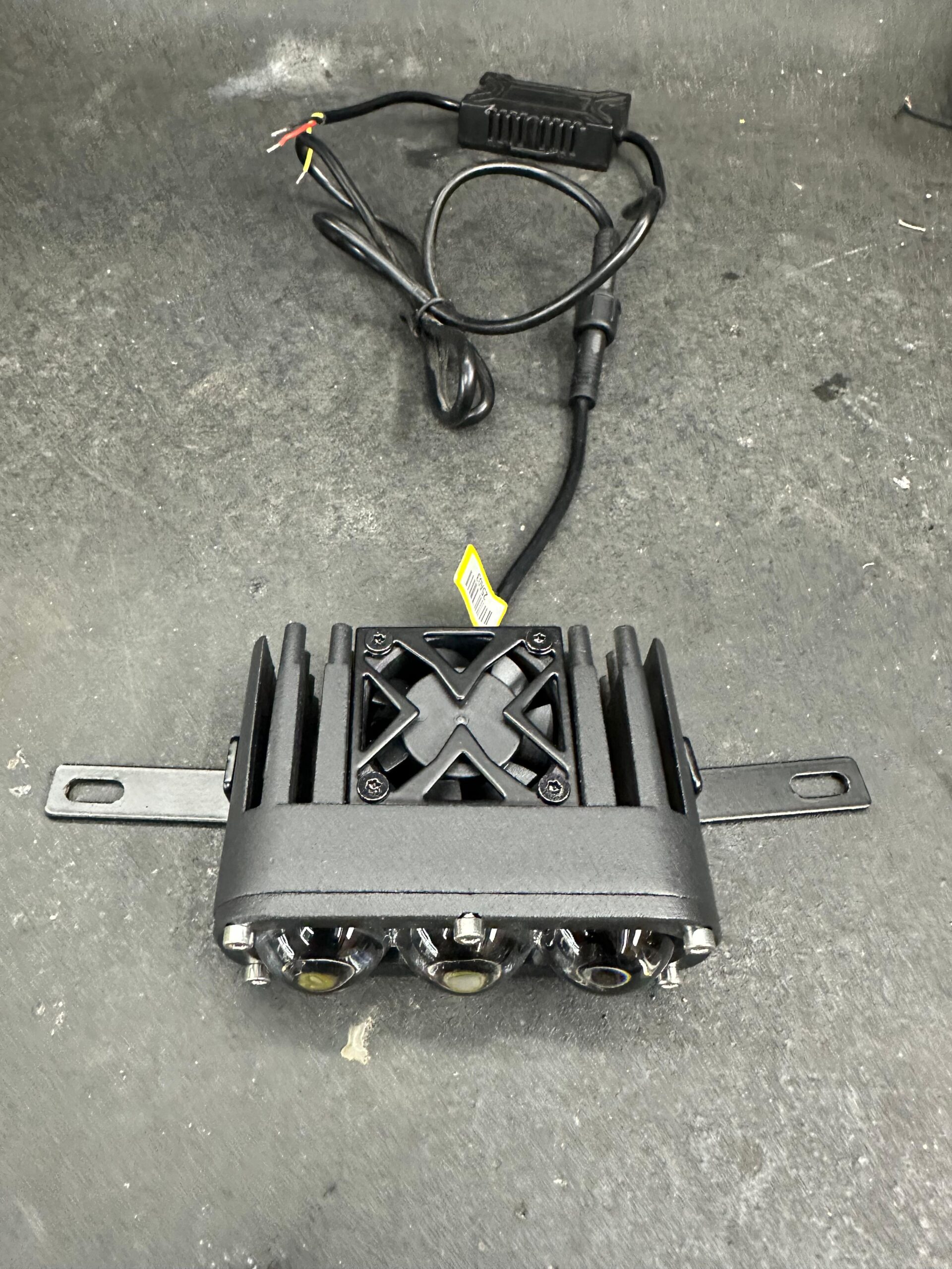 Auxiliar de neblina super potente baixo amarelo alto branco - Imagem 2