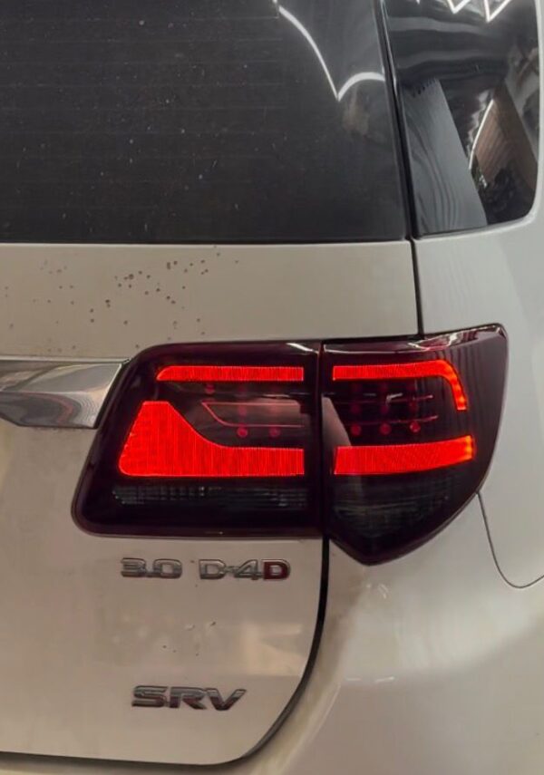 Lanterna LED Toyota SW4