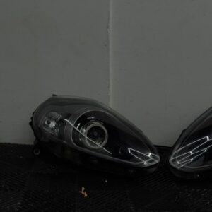 Farol Fiat Punto BILED 4300K e Angel