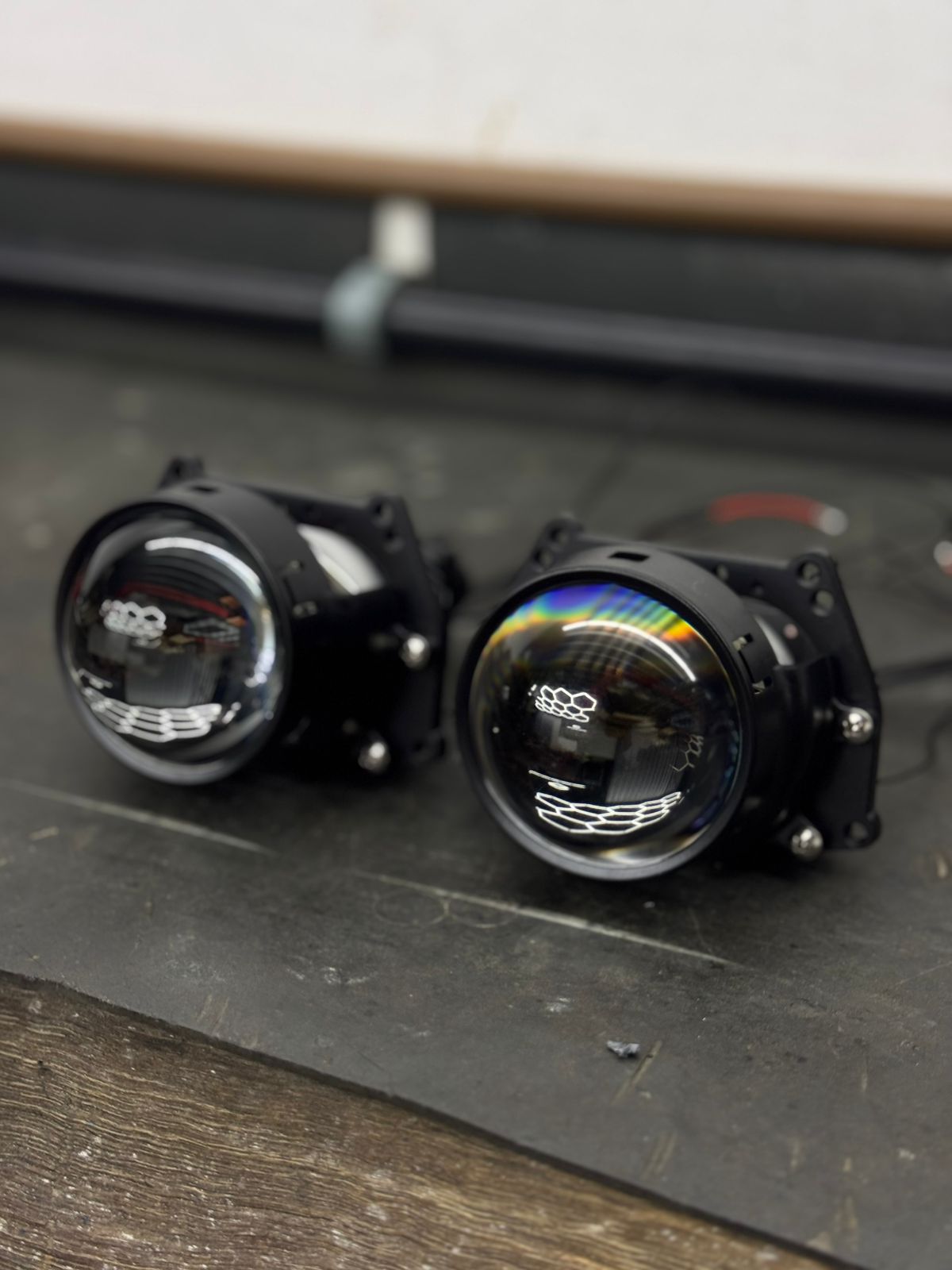 Projetor biled multicolor  2.5 polegadas — Projetores — SKU projetor-multicolor